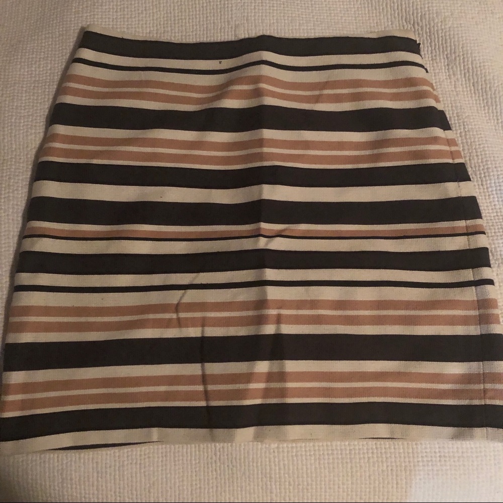 LOFT pencil skirt